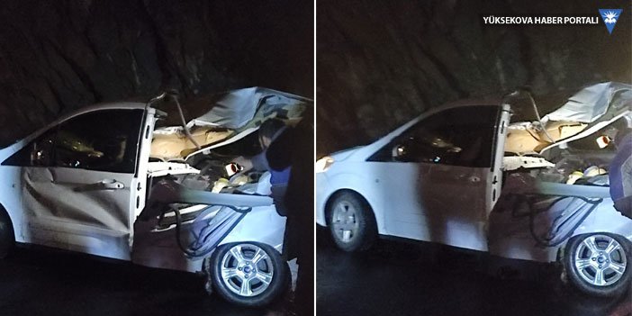 Hakkari de meydana gelen kazada otomobil hurdaya döndü 2 yaralı