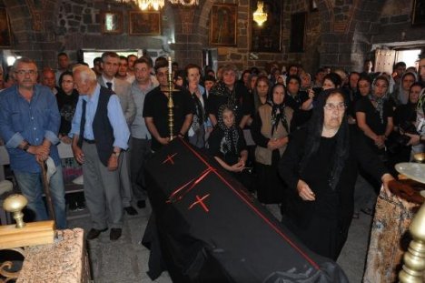 Son Ermeniye Süryani Kilisesi'nde Veda